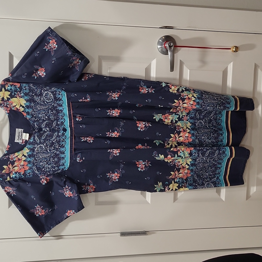 ANTHONY RICHARD'S PULL OVER DRESS WITH POCKETS SHORT SLEEVES NAVY FLORAL SIZE XL